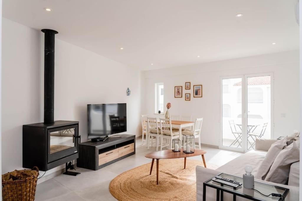 Carvoeiro Roof Top Apartment, Next To The Beach! Carvoeiro (Lagoa) Exterior foto