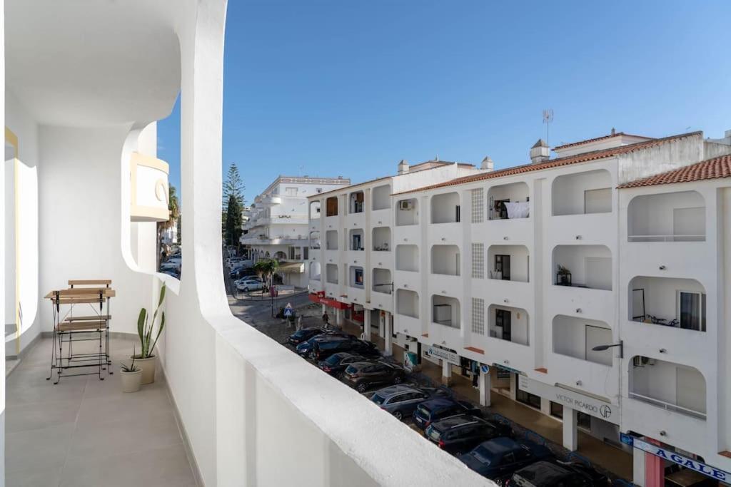 Carvoeiro Roof Top Apartment, Next To The Beach! Carvoeiro (Lagoa) Exterior foto